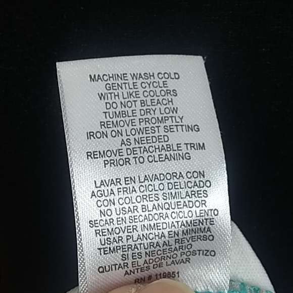 Soulmate ombre stripped tank. Size medium - Picture 5 of 5